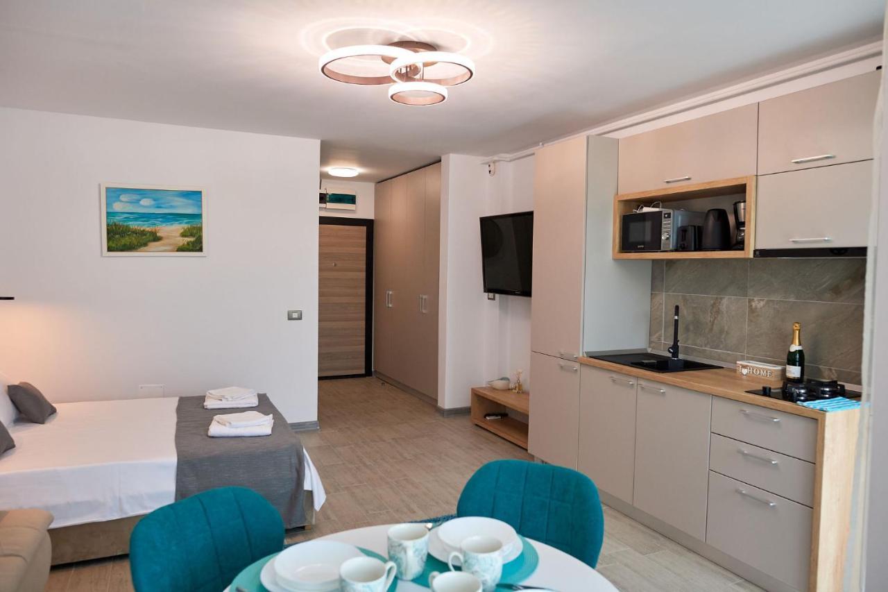 Studio Capri Spa n Pool ALEZZI Beach resort Năvodari Zewnętrze zdjęcie
