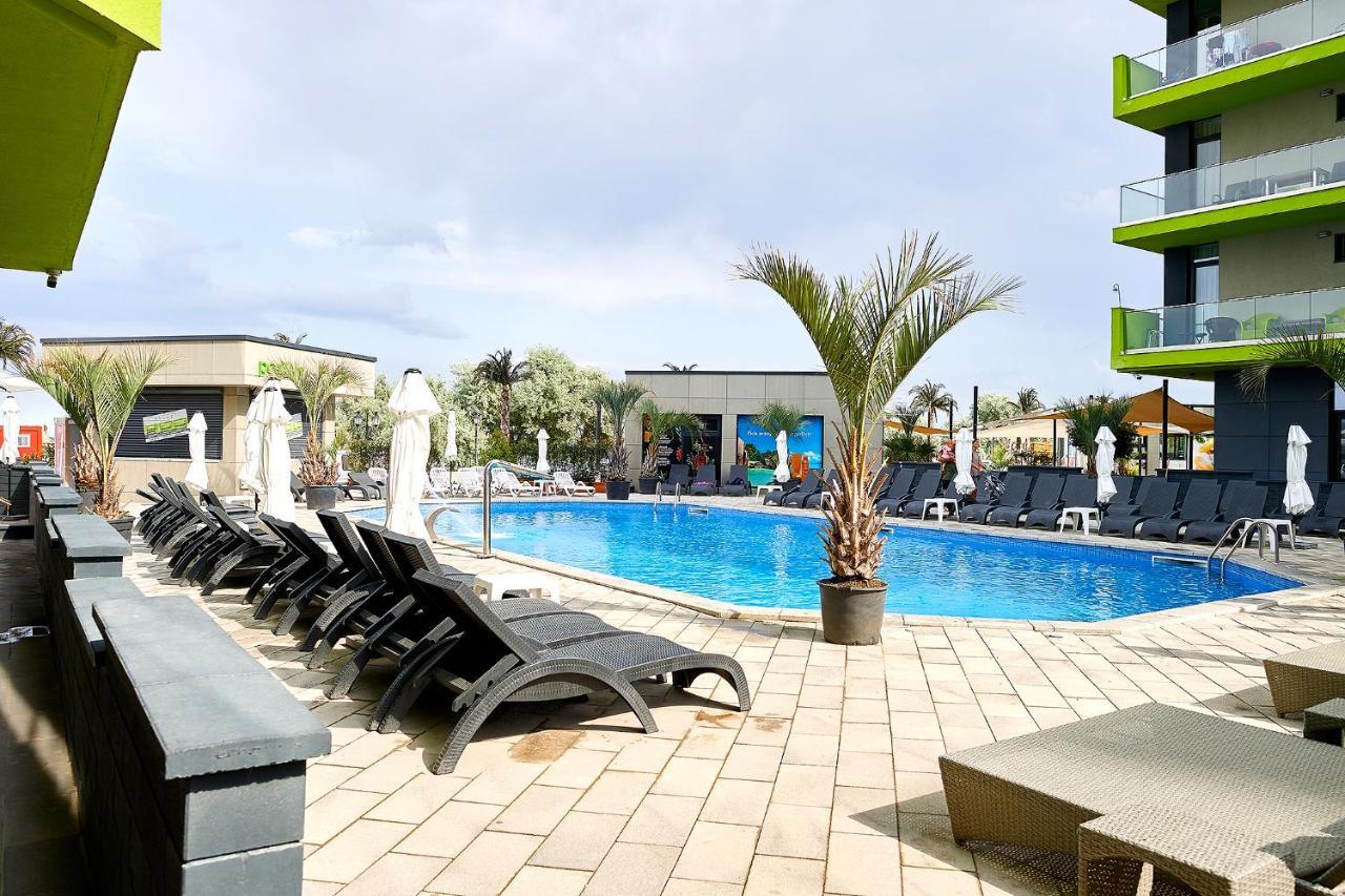 Studio Capri Spa n Pool ALEZZI Beach resort Năvodari Zewnętrze zdjęcie